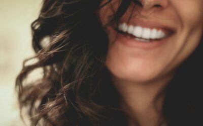 Why choose Veneers Over Crowns