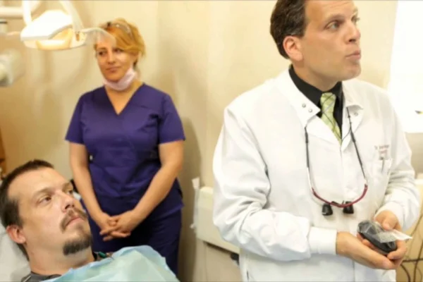 beverly hills cosmetic dentist helping his community